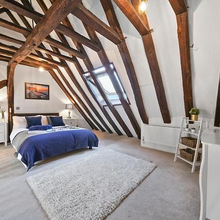 The Stunning Luxury Duplex Of 캔터베리 외부 사진