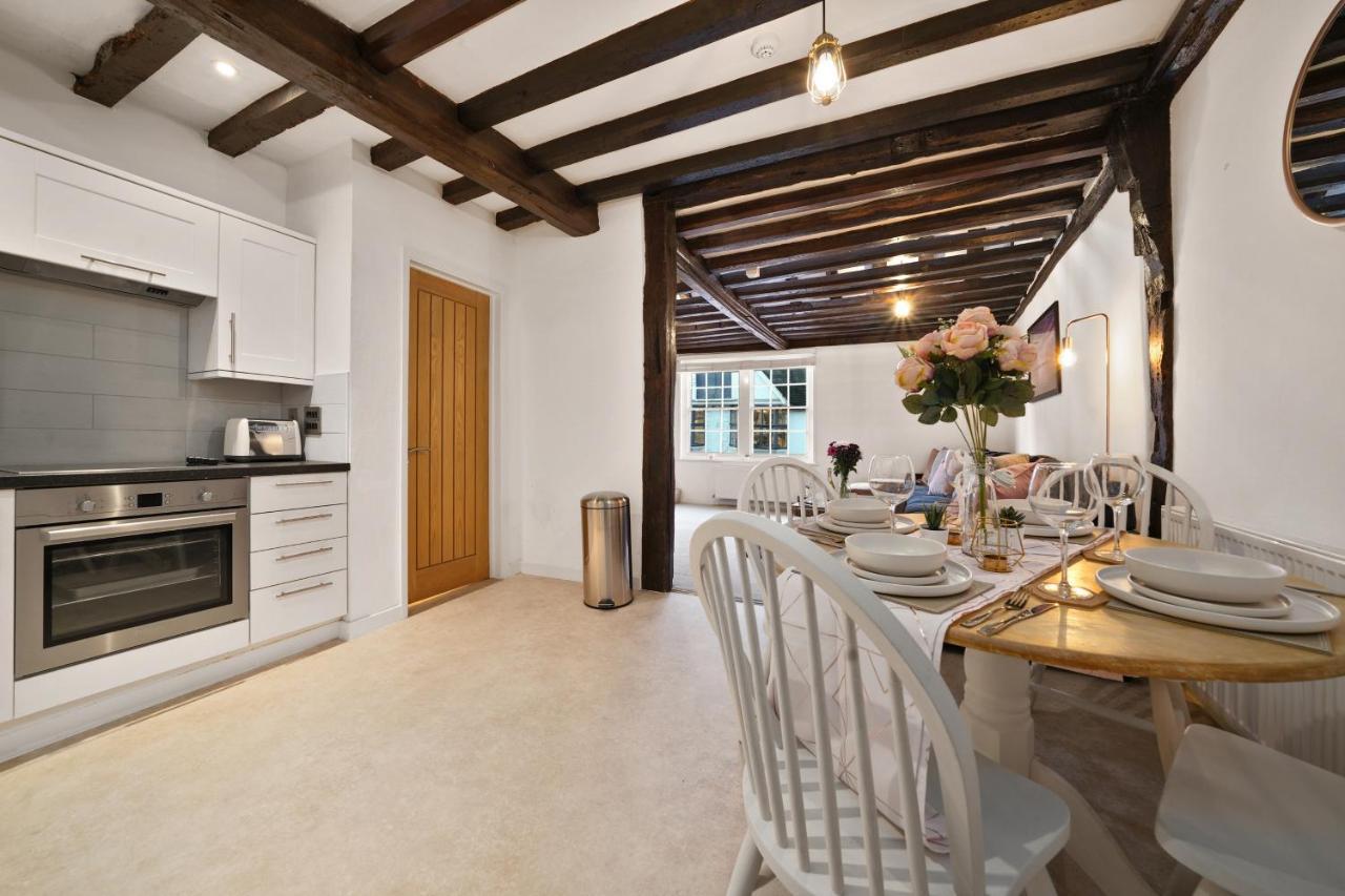 The Stunning Luxury Duplex Of 캔터베리 외부 사진