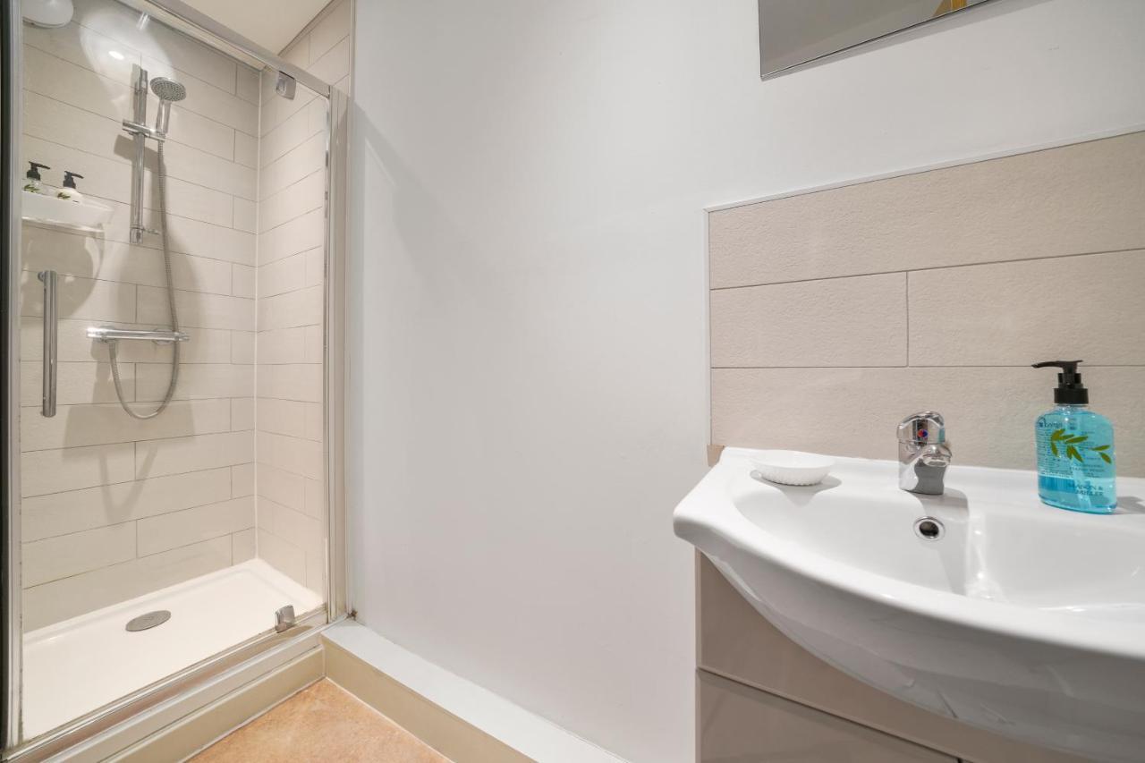 The Stunning Luxury Duplex Of 캔터베리 외부 사진